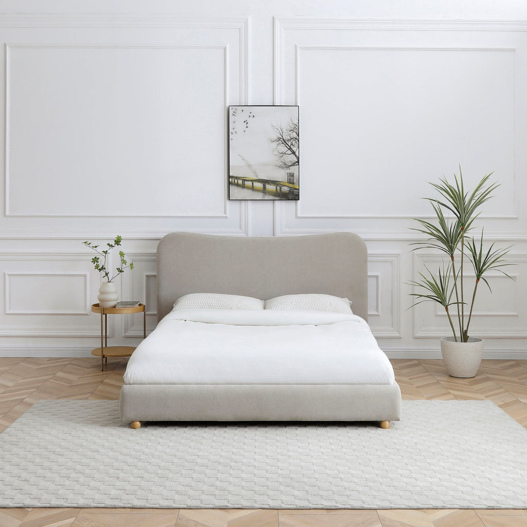 Cadre de lit Tolliver avec tête de lit incurvée