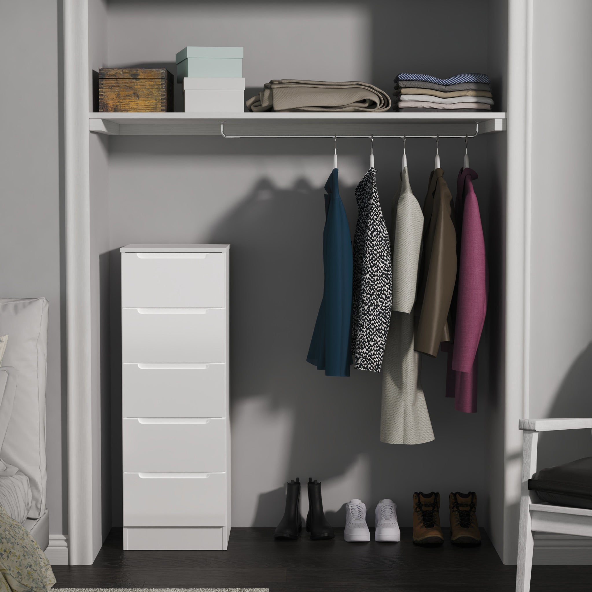 Commode haute Henshaw à 5 tiroirs