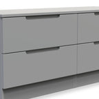 Commode basse Henshaw à 4 tiroirs