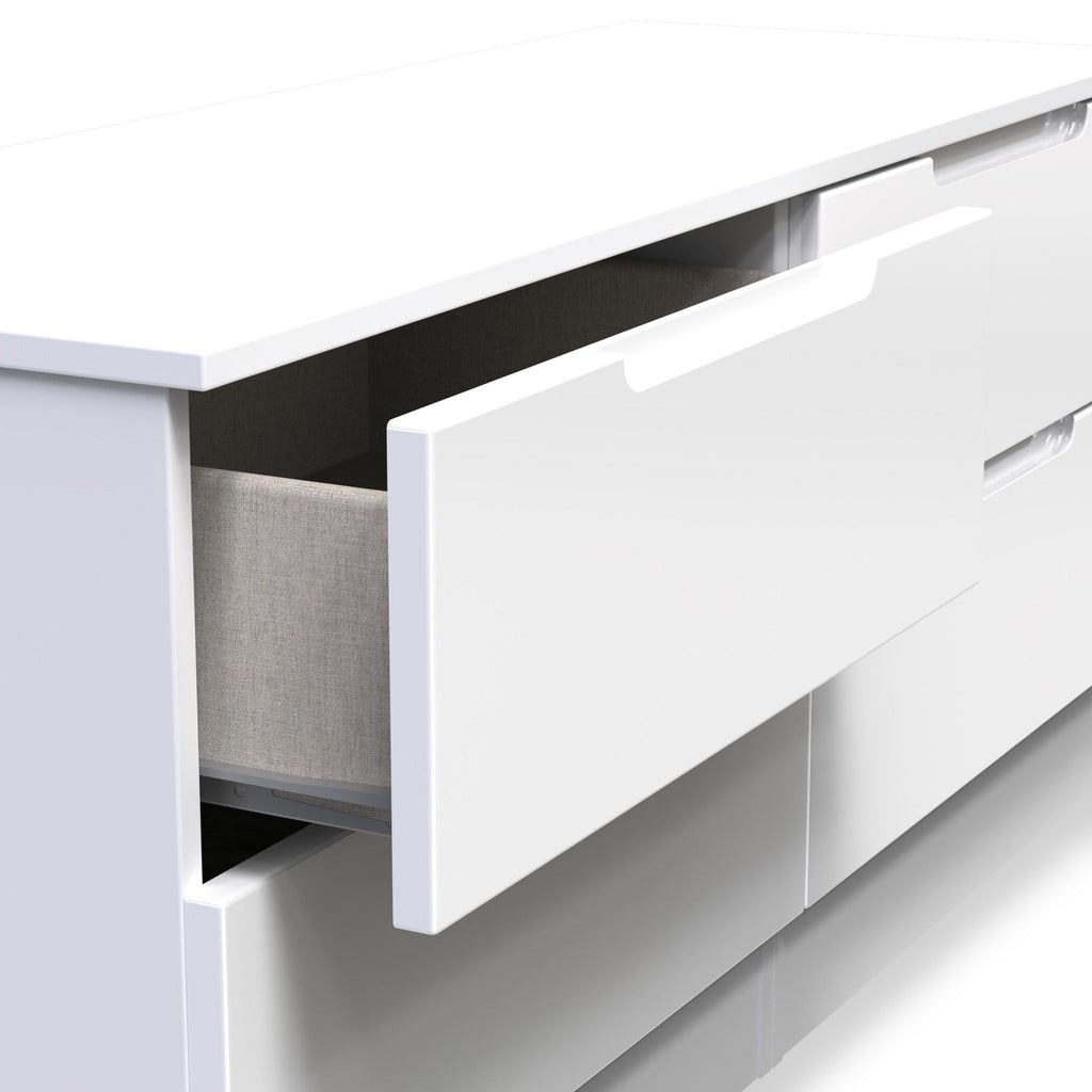 Commode basse Henshaw à 4 tiroirs