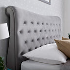 Lit traîneau Chesterfield en velours gris Duxford