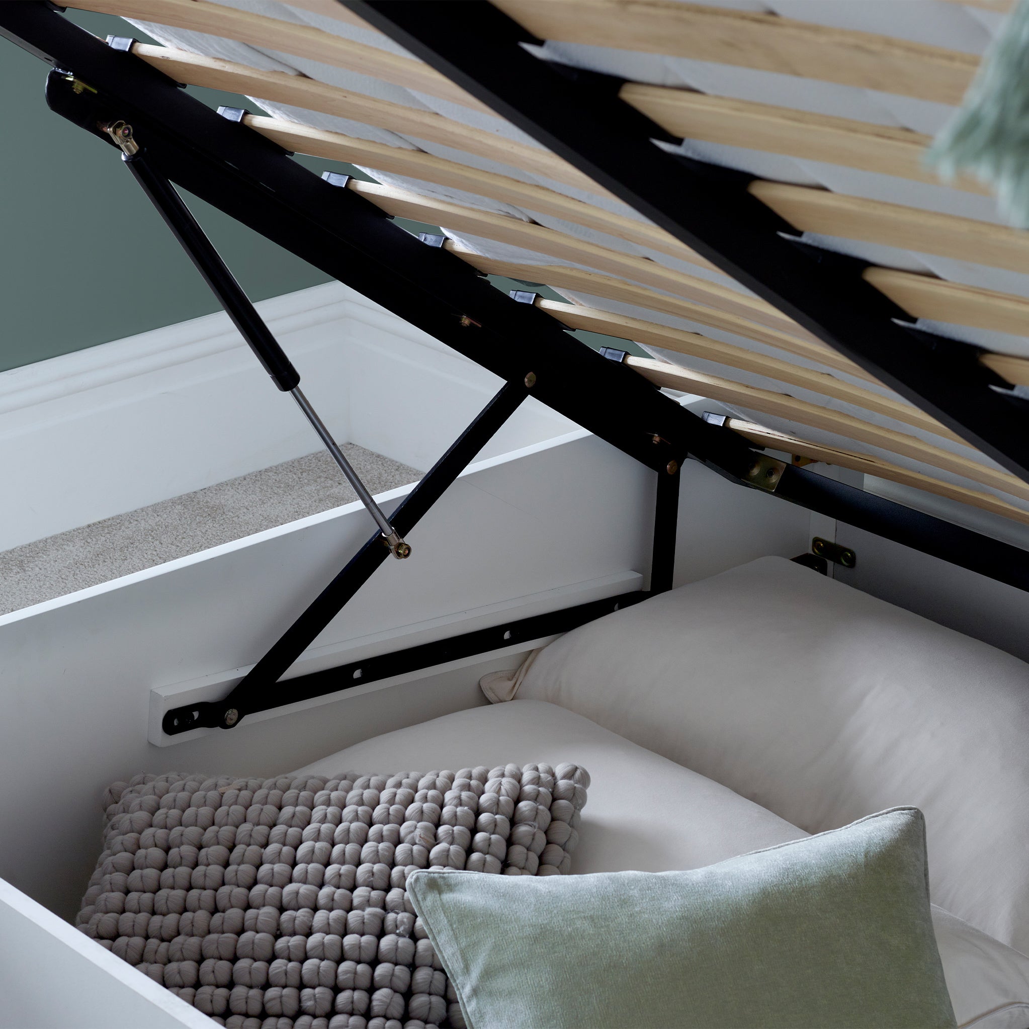 Cadre de lit coffre en bois Brooker