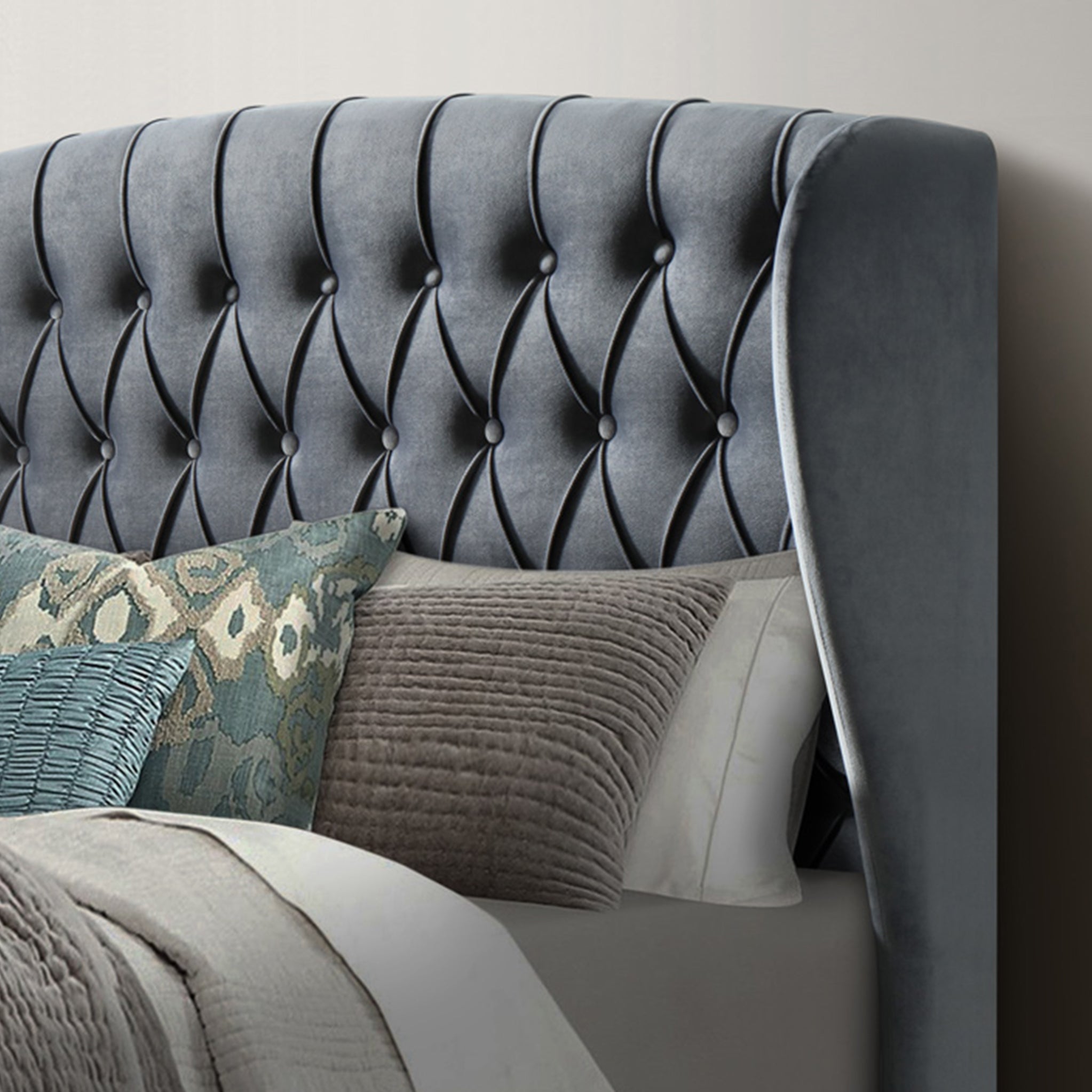 Cadre de lit coffre en velours Sailsbury