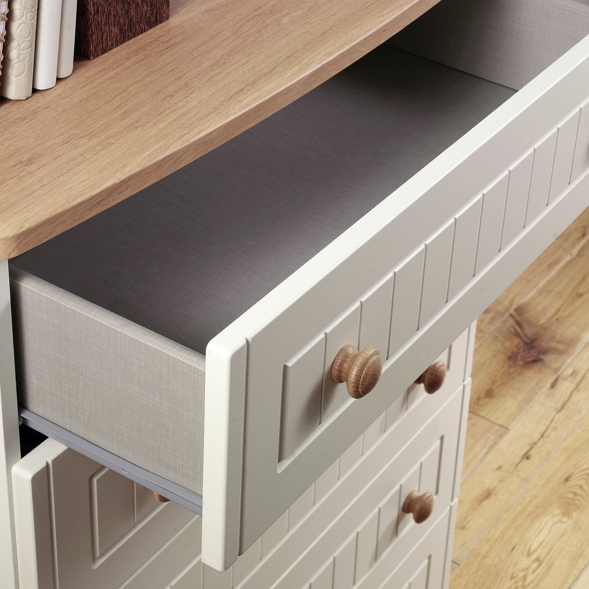 Commode Brixham crème à 5 tiroirs