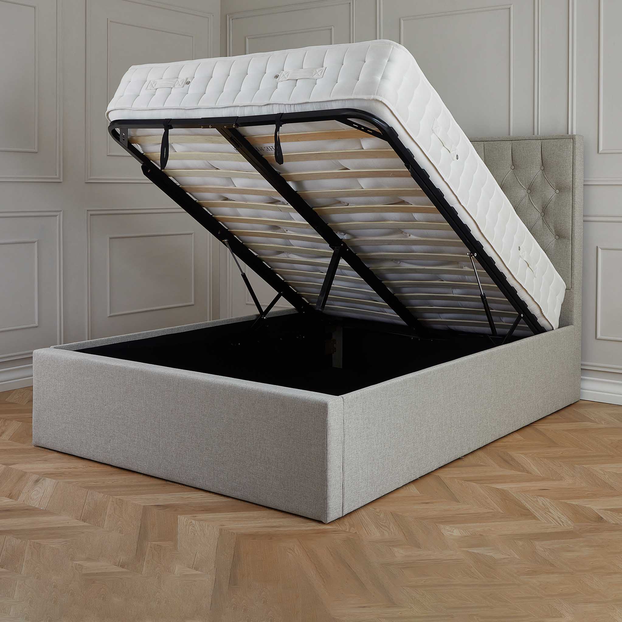Cadre de lit coffre ottoman rembourré Sutton