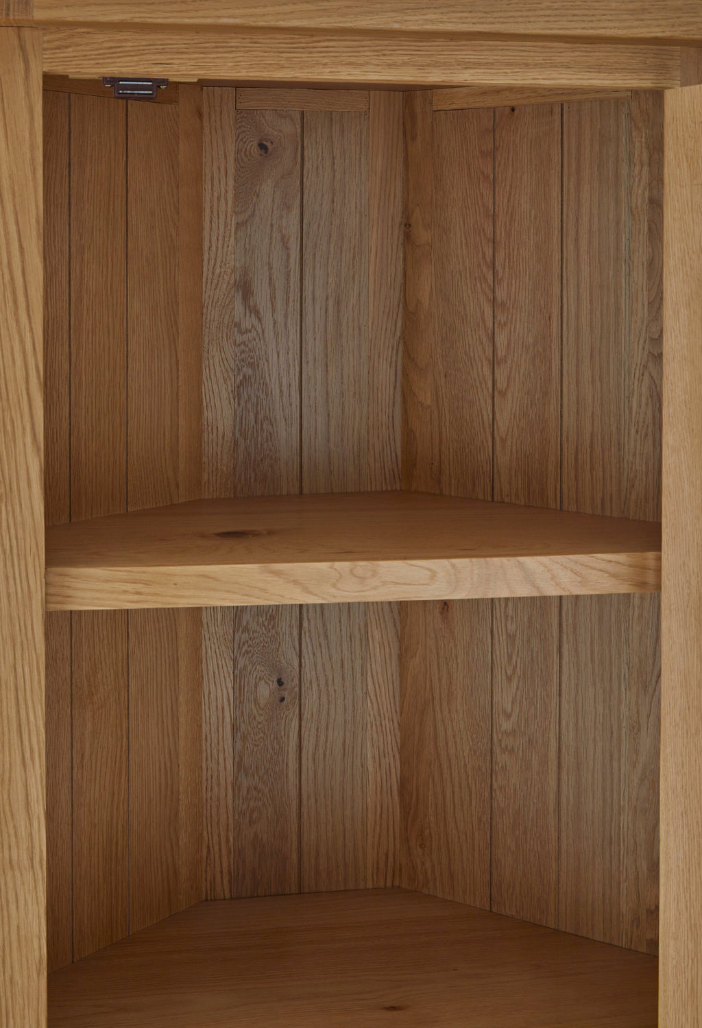 Vitrine d'angle en chêne Zelah