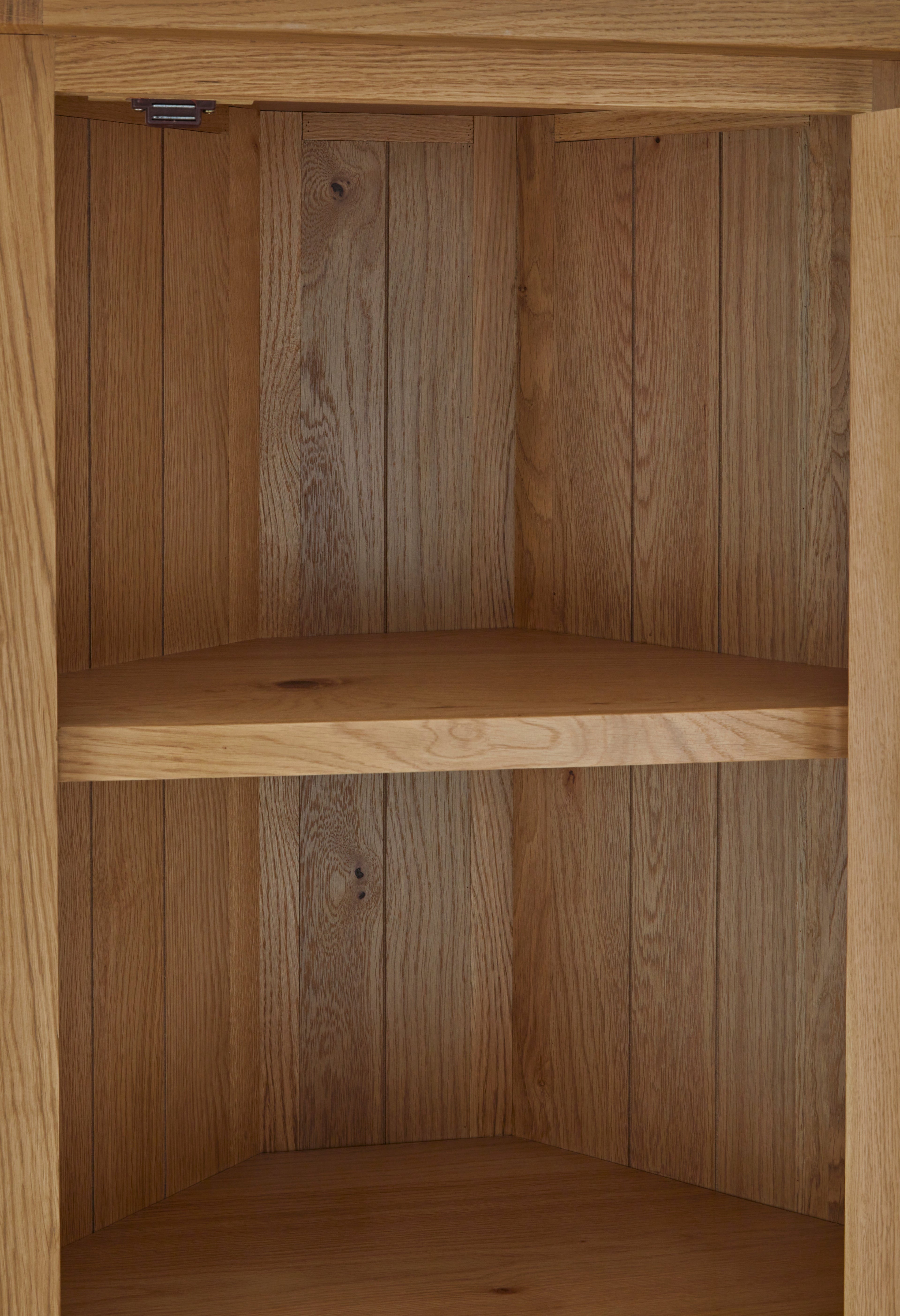 Vitrine d'angle en chêne Zelah